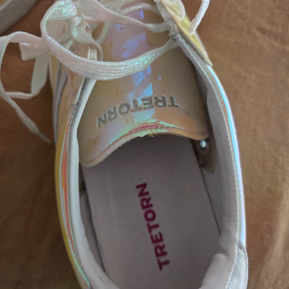 Trethorn Yellow Iridescent Shoes Women Us 9.5| Color: Yellow - Picture 4 of 5